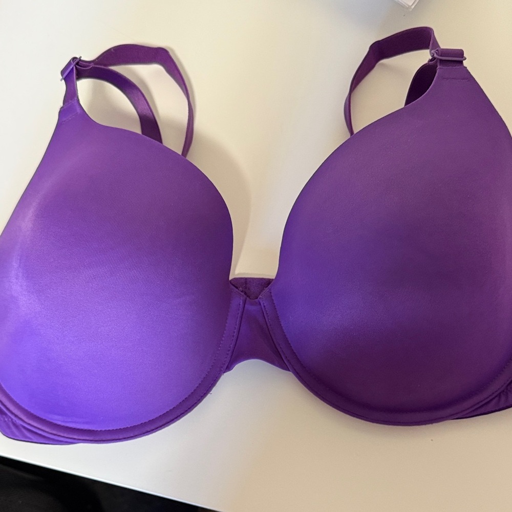 PINK Victoria's Secret Vibrant Purple Bra